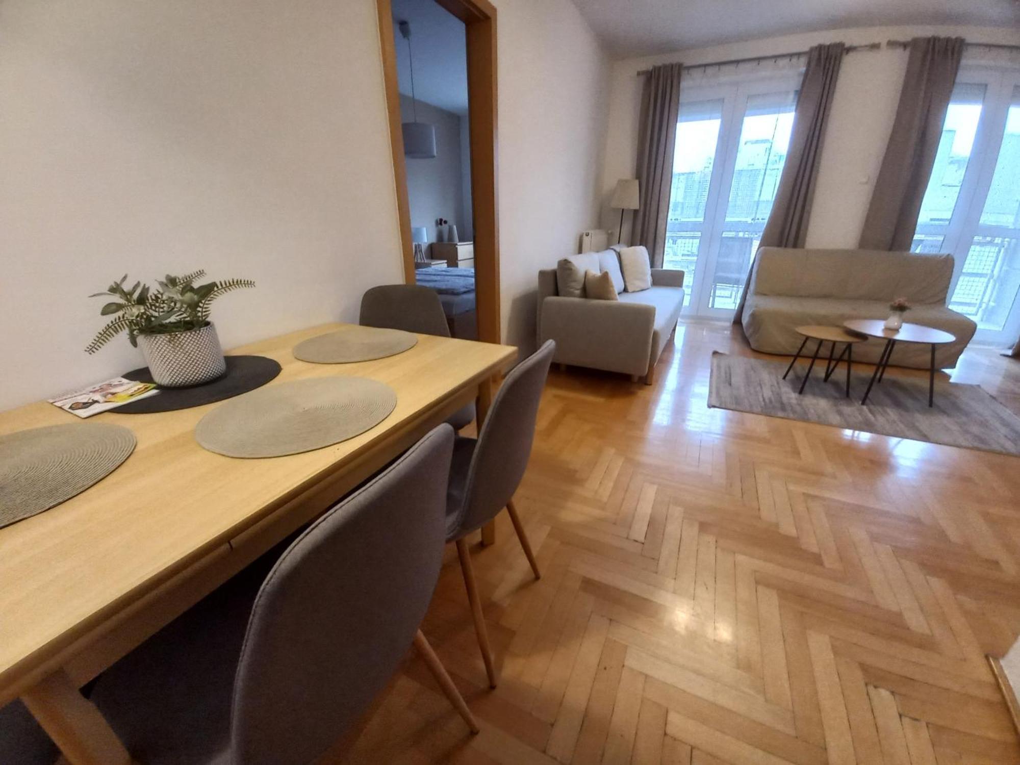 Innercity Apartments Budapest Luaran gambar